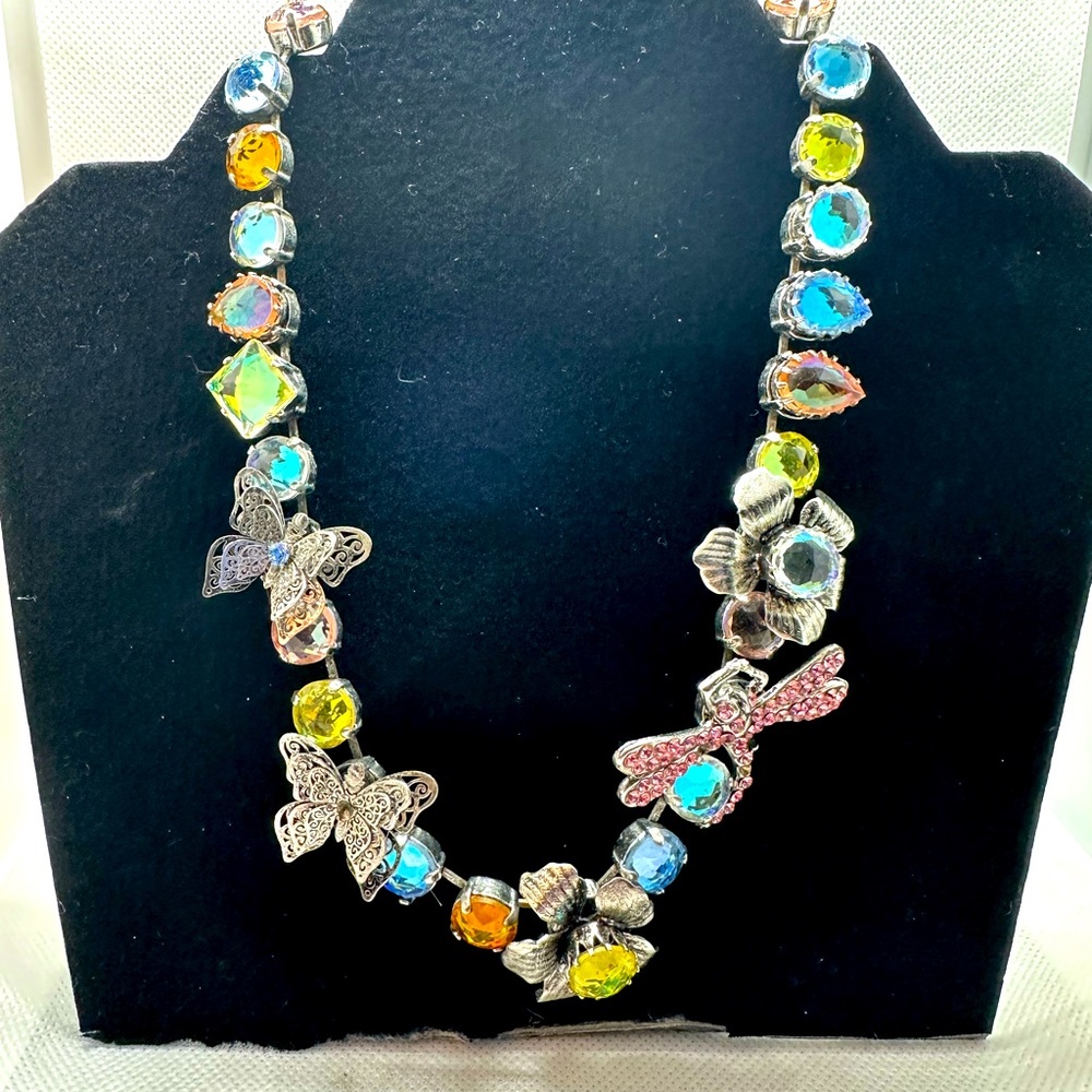 Otazu Necklace
